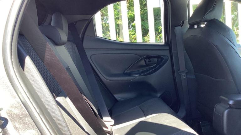 2021 Toyota Yaris 1.5 Hybrid Dynamic 5dr CVT HATCHBACK PETROL/ELECTRIC Automatic