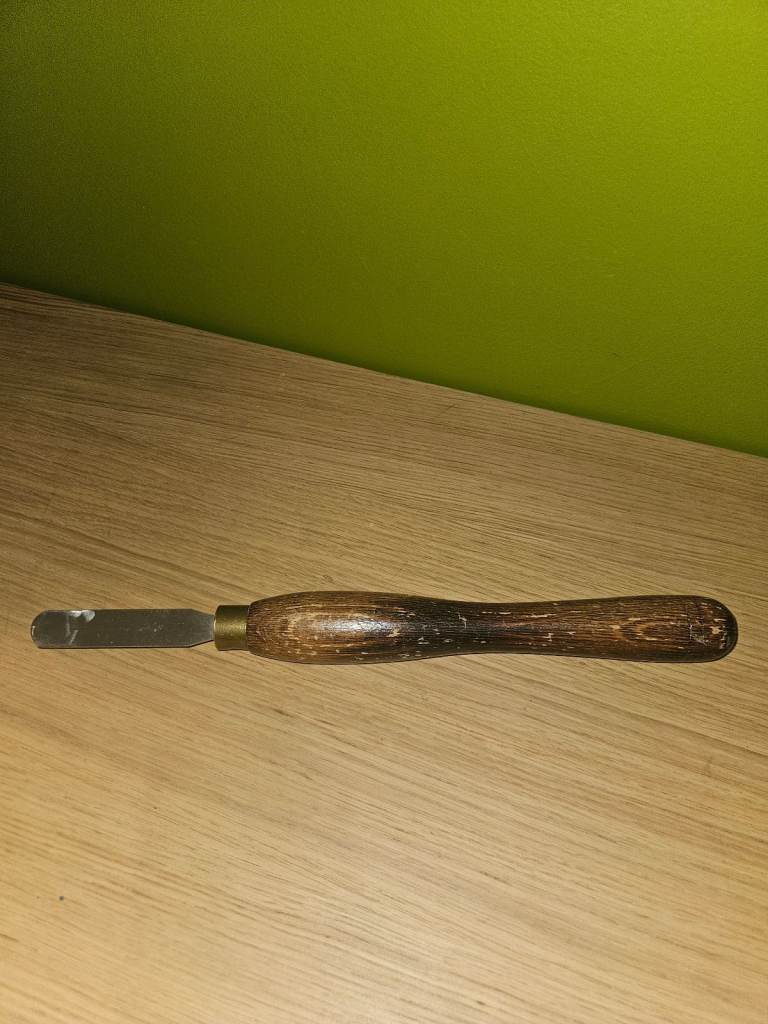 Hamlet 3/4 inch woodturning chisel lathe Axminster round nose scraper wood turning 