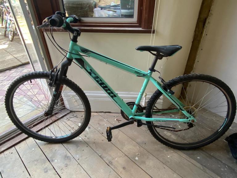 Mountain Bike – Green, Good Condition £70