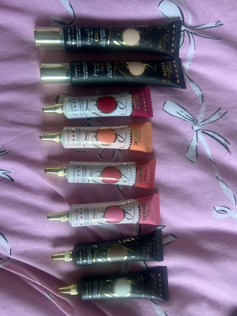 Selection of p Louise eyeshadow bases 