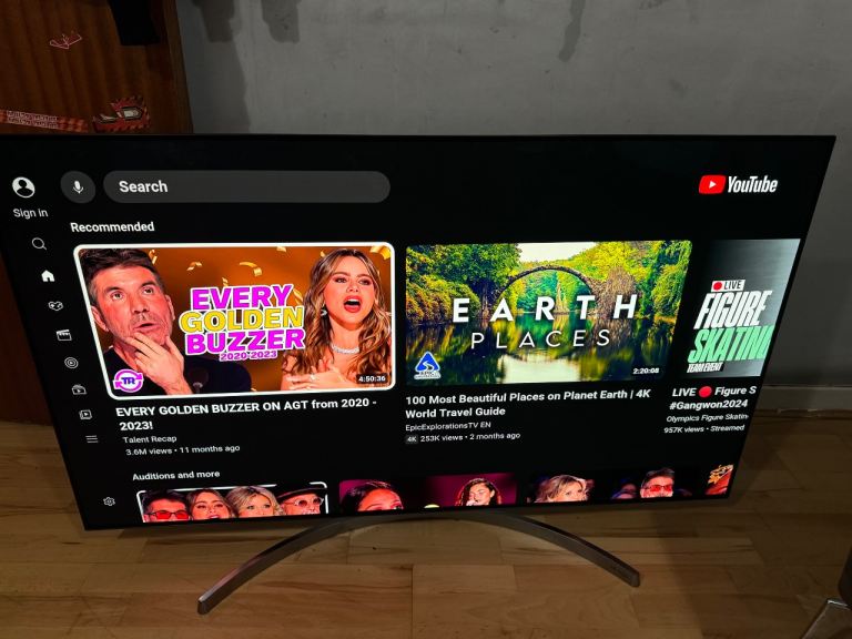 50 inche Lg Smart 4k tv with remote in perfect condition 
inbuilt chrome cast
smart iptv
can deliver