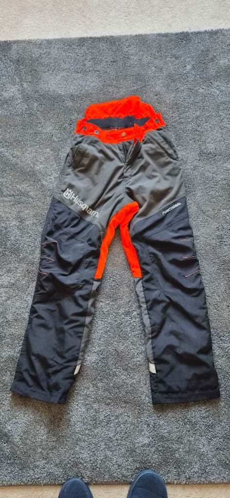 Medium Husqvarna Class 1 chainsaw trousers 