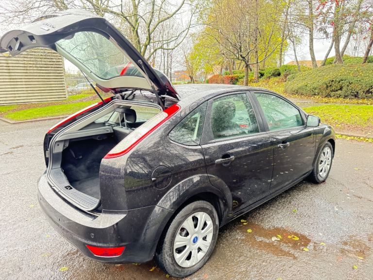 Ford, FOCUS, Hatchback, 2010, Manual, 1560 (cc), 5 doors