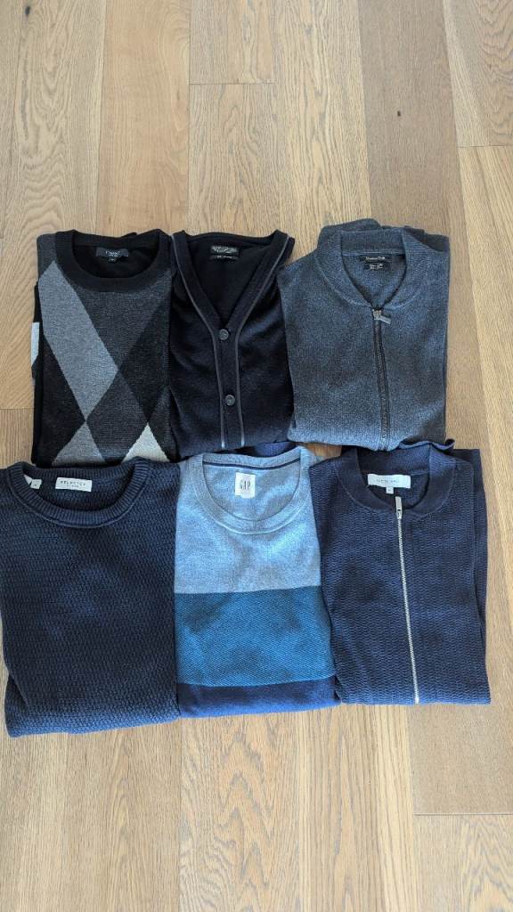 image for 🧣 LARGE BUNDLE OF MEN’S JUMPERS/SCARVES – Great for AW 25/26 season 