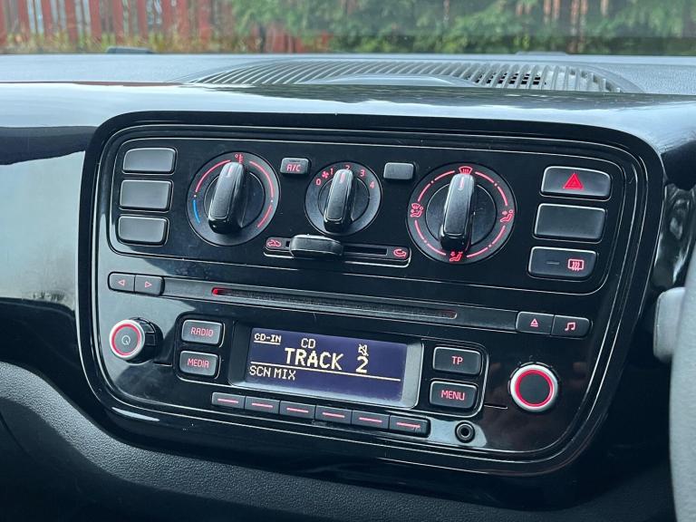 2014 Volkswagen up! 1.0 Move Up 3dr HATCHBACK Petrol Manual
