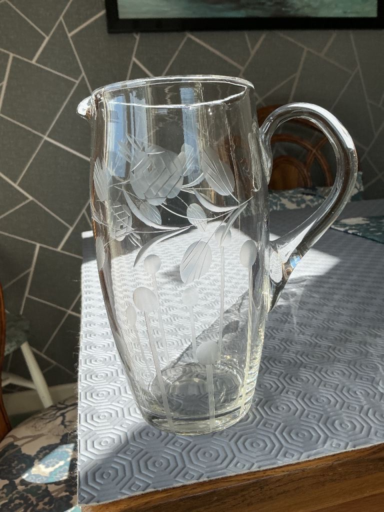 Beautiful Etched Glass Jug/Pitcher – As Good As New £25
