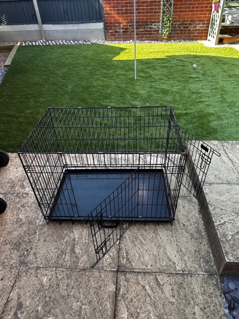 Dog Crate Medium Size