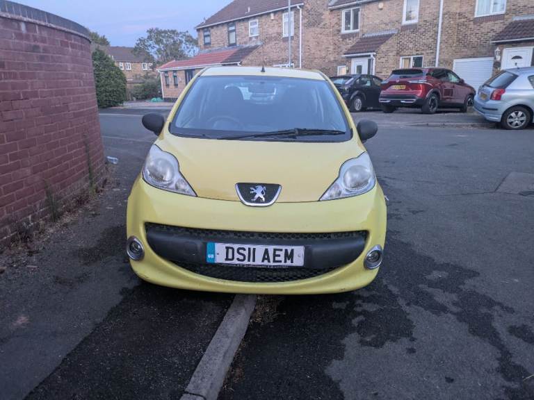 Peugeot, 107, Hatchback, 2011, Manual, 998 (cc), 3 doors