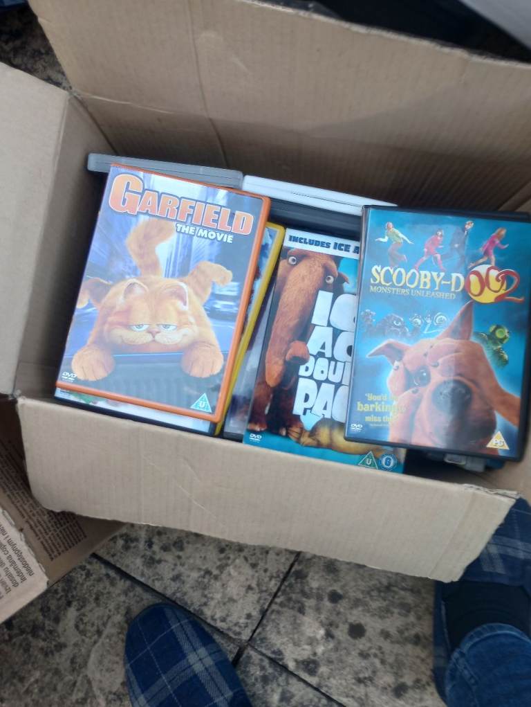 Kids' DVD Movie Bundle - Garfield, Scooby-Doo, Toy Story