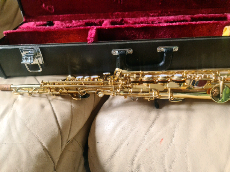 YAMAHA YSS-475 Soprano Saxophone