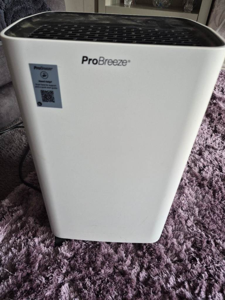 Pro Breeze 6L Low Energy Dehumidifier, White, Good Condition