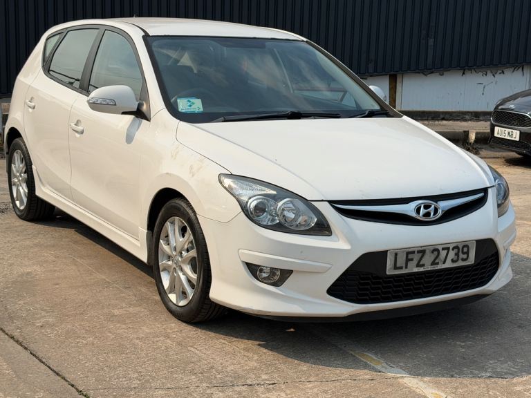Hyundai, I30, Hatchback, 2011, Manual, 1582 (cc), 5 doors