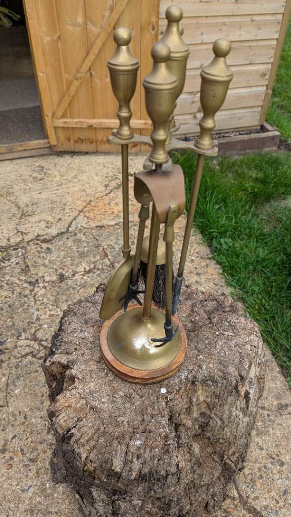 Brass companion set