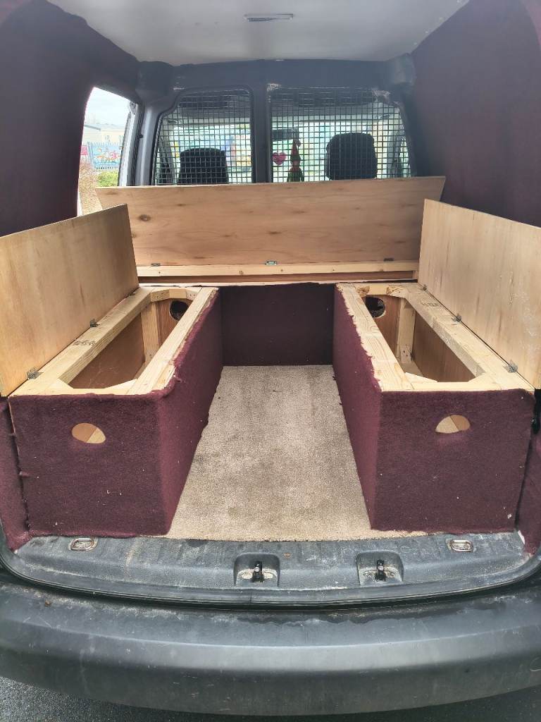 Volkswagen caddy/small van 