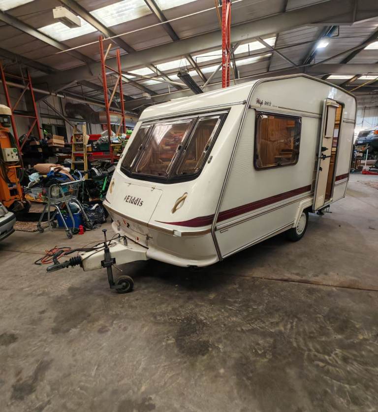 Elddis wisp 400/2