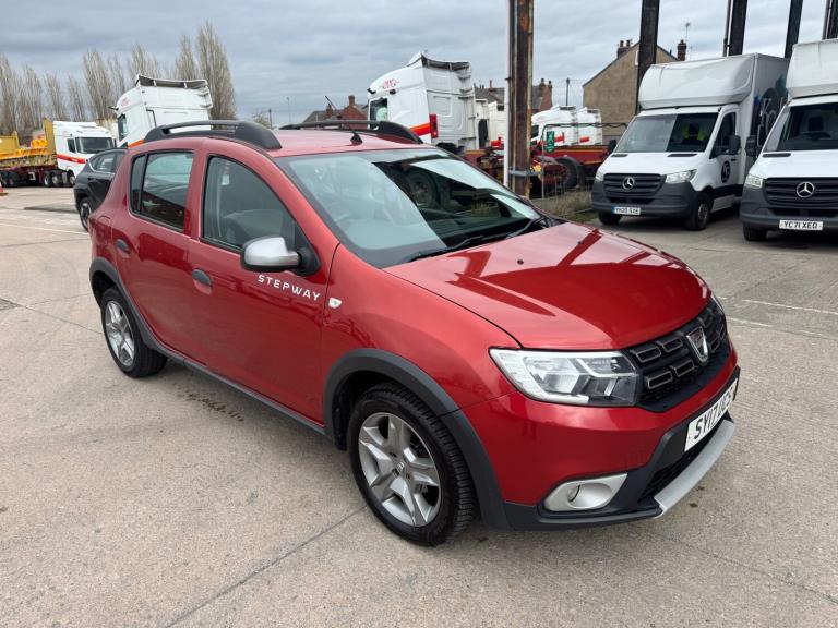 2017 Dacia Sandero Stepway 1.5 dCi Laureate 5dr HATCHBACK Diesel Manual