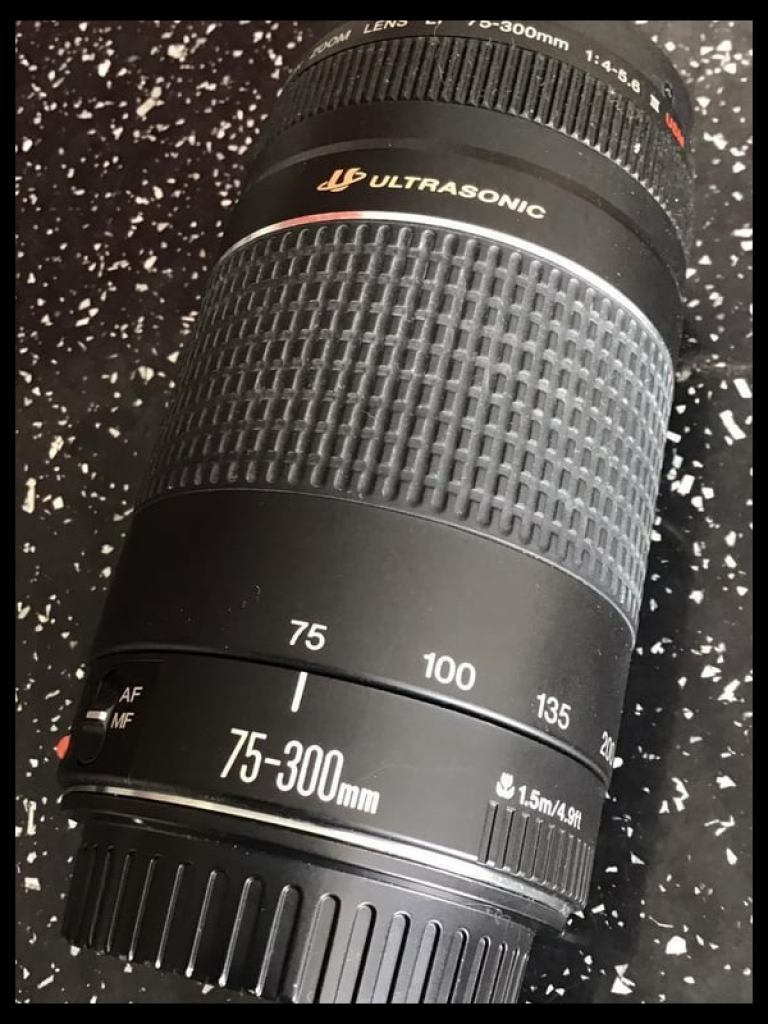 Canon EF 75-300mm/f4-5.6 USM lll ULTRASONIC MACRO ZOOM.    NOW ONLY 