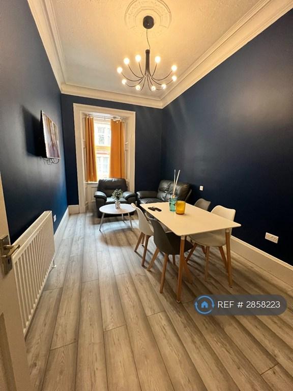 2 bedroom flat in Bowman Street, Glasgow, G42 (2 bed) (#2858223)