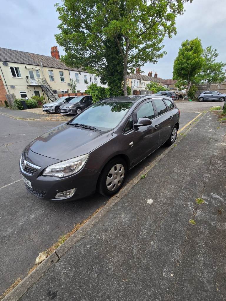 Vauxhall, ASTRA, Estate, 2012, Manual, 1598 (cc), 5 doors