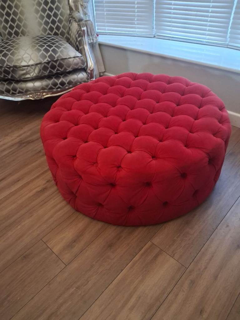 Large Chesterfield style footstool pouffe coffee table 