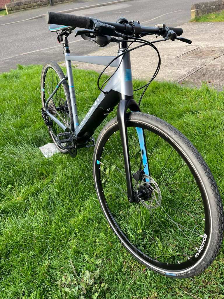 Boardman 8.9 HYB electric bike. as new condition, used less than 200 mile