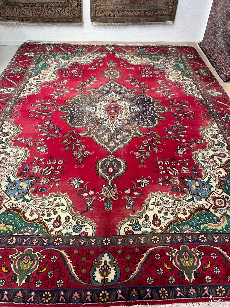 Persian Tabriz rug 300x380cm 