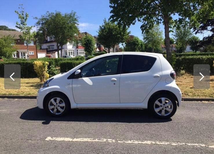 Toyota, AYGO, Hatchback, 2013, Manual, 998 (cc), 5 doors