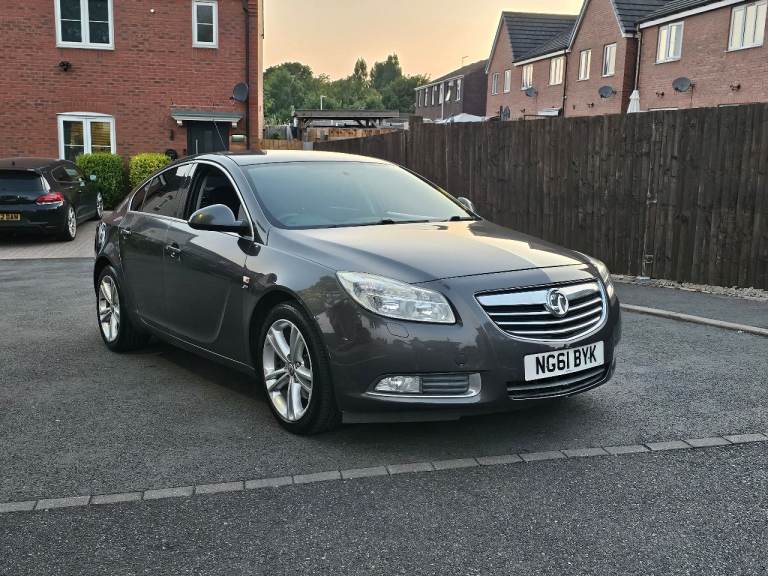 Vauxhall insignia auto 2.0cdti sri 160 11months mot low miles