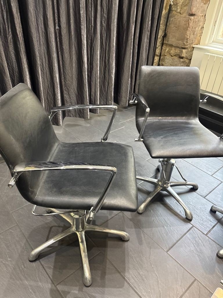 Salon chairs for sale 120 - free foot rest 