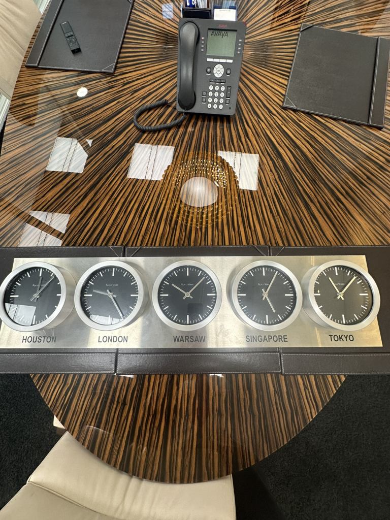 image for Large Roco Verre Silver World Timezone Wall Clock collection only