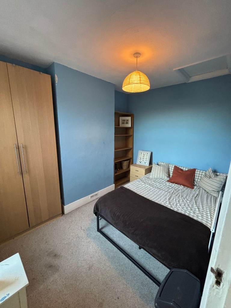 Double room in shared house