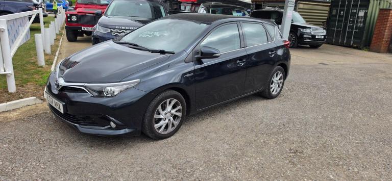 2017 Toyota Auris 1.8 VVT-h Icon CVT Euro 6 (s/s) 5dr (Safety Sense) Hybrid