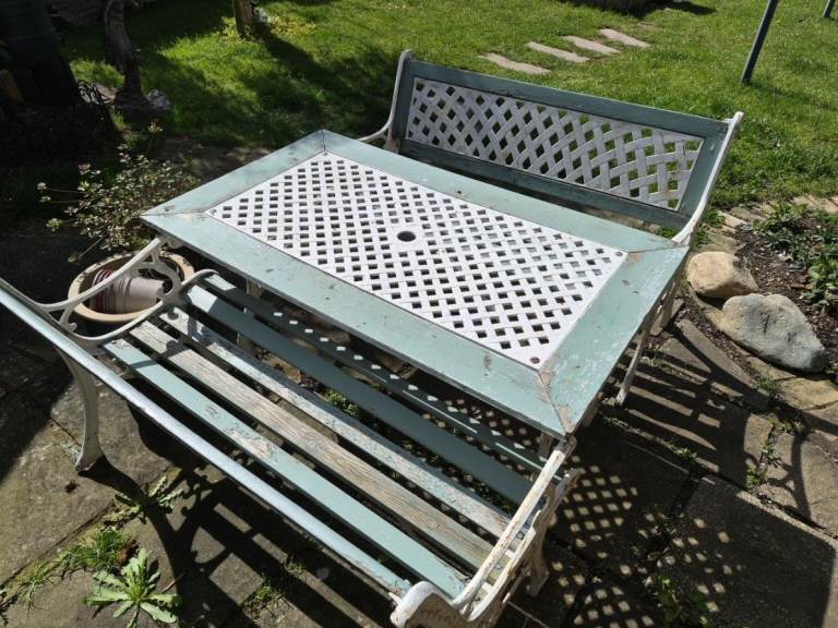 Free Garden Table and Benches