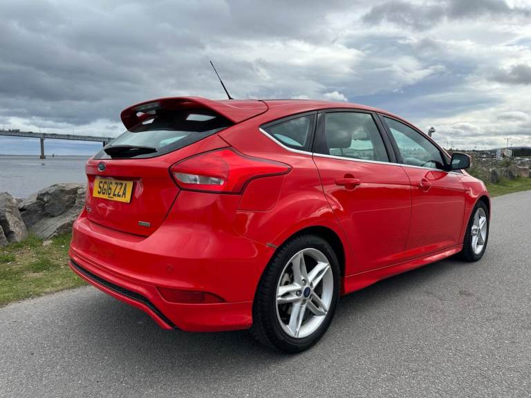 Ford Focus Zetec S Automatic