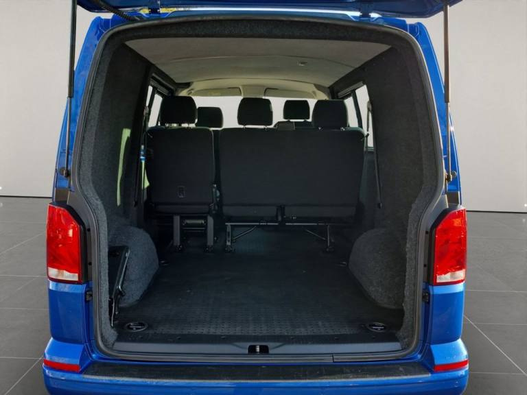 2020 20 VOLKSWAGEN TRANSPORTER 2.0 TDI T32 HIGHLINE KOMBI DOUBLE CAB 5DR DSG SWB