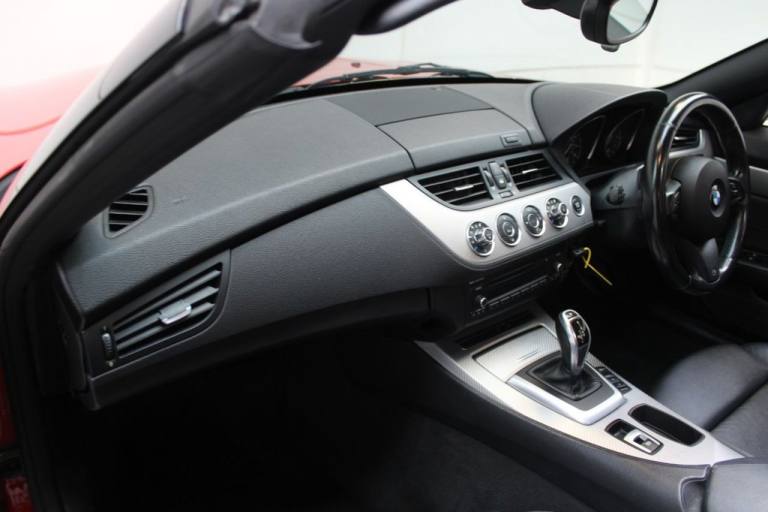 2011 BMW Z4 2.0 20i M Sport Convertible 2dr Petrol Auto sDrive Euro 5 (184 ps) Convertible Petrol...