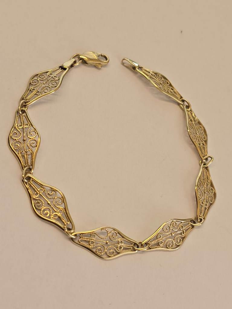 9CT GOLD 7" OPEN WORK FILIGREE LINK BRACELET WITH LOBSTER CLAW CLASP