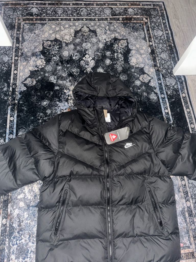 image for Airmax Nike puffer coat (rrp£210)