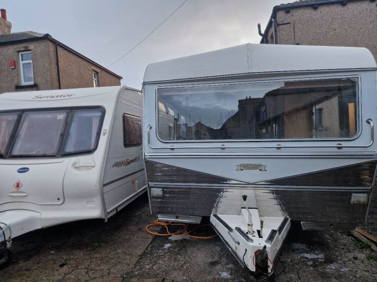RARE!! 1979 arrow travella 5/6 berth twin axel end bedroom caravan touring 