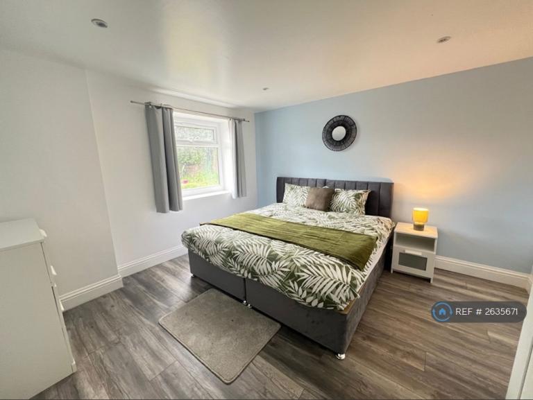 1 bedroom in Devonshire Street, Keighley, BD21 (#2635671)