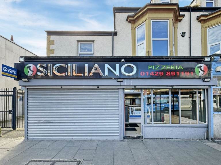 Lease for Sale - Pizzaria Takeaway