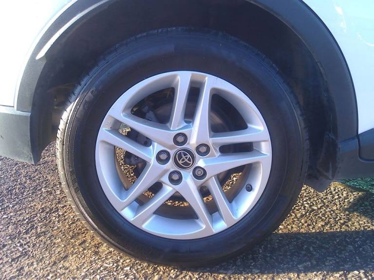 2022 Toyota C-HR 1.8 VVT-h GPF Icon SUV 5dr Petrol Hybrid CVT Euro 6 (s/s) (122 ps) HATCHBACK PET...