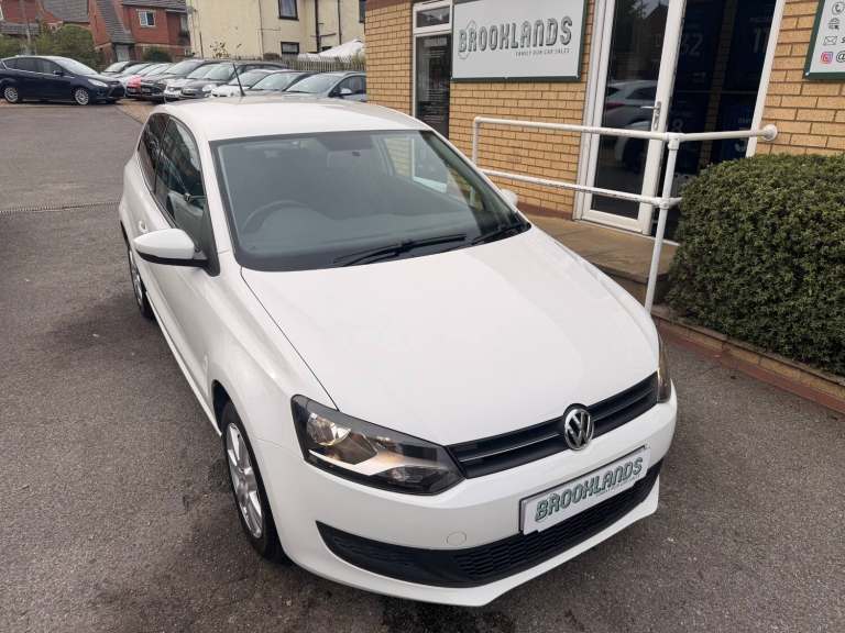 2010 Volkswagen Polo 1.2 SE White 3 Door Low Insurance Group Petrol Isofix 51mpg