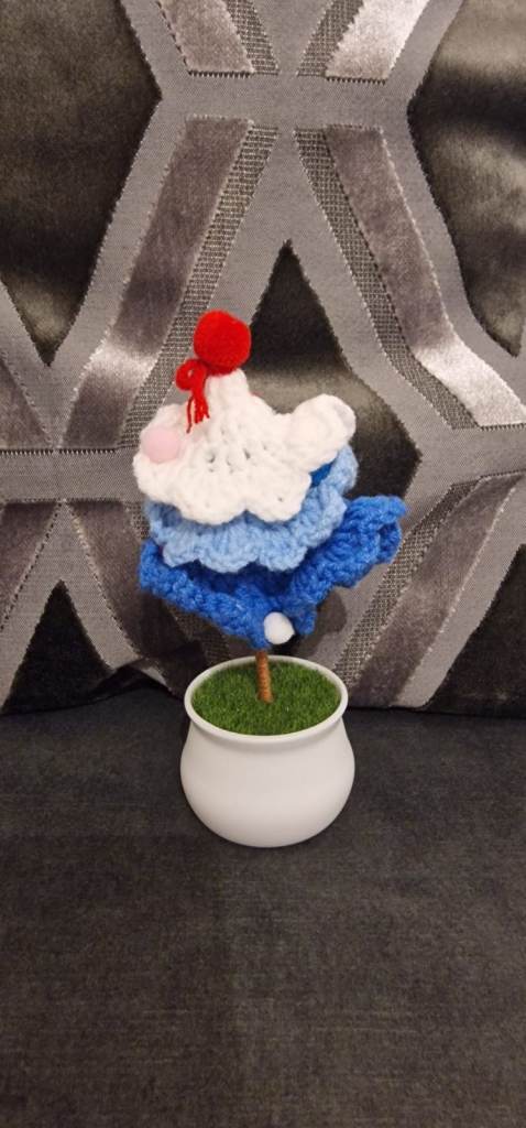 Handmade Crochet Christmas Tree - Christmas Gift - Stocking Filler