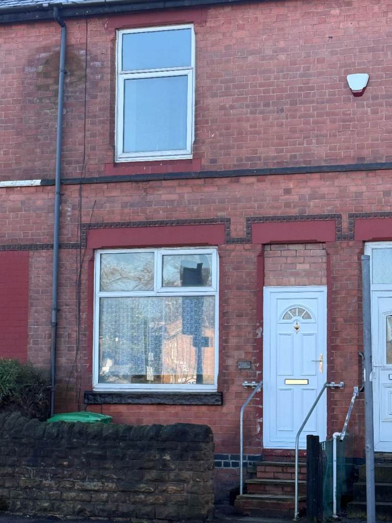 DSS tenants ONLY - No deposit - 2 bedroom house - Carlton NG3