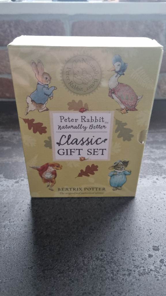 New/Sealed - Peter Rabbit Naturally Better 4-Book Gift Set, Beatrix Potter Box Set