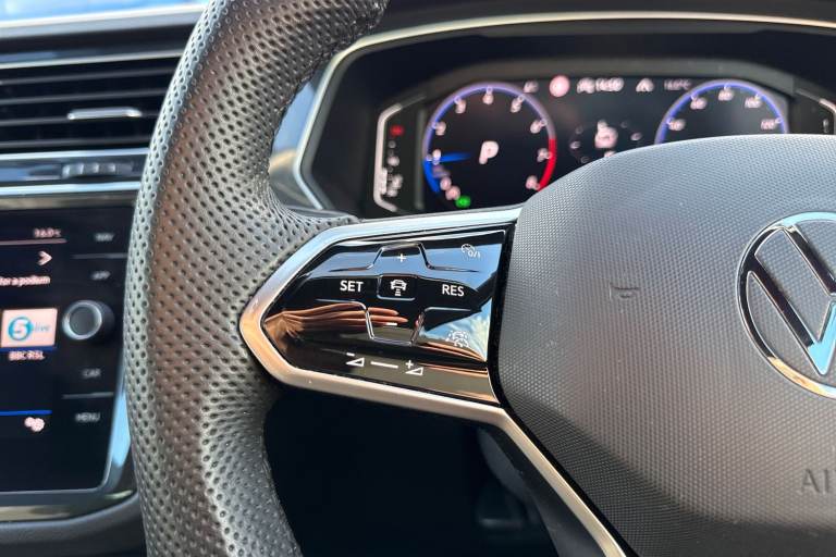 2021 Volkswagen Tiguan 1.5 TSI 150 R-Line 5dr DSG SUV PETROL Automatic