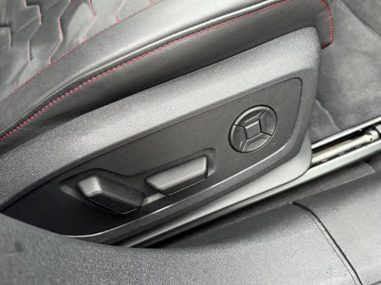 2025 Audi A6 370kW S6 Quattro 100kWh Launch Edition 5dr Auto ESTATE ELECTRIC Automatic