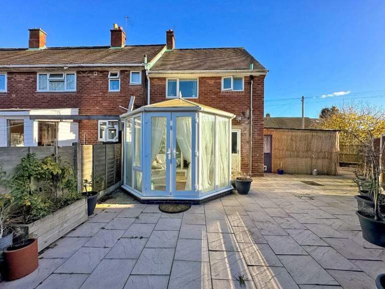 HOUSE RENT