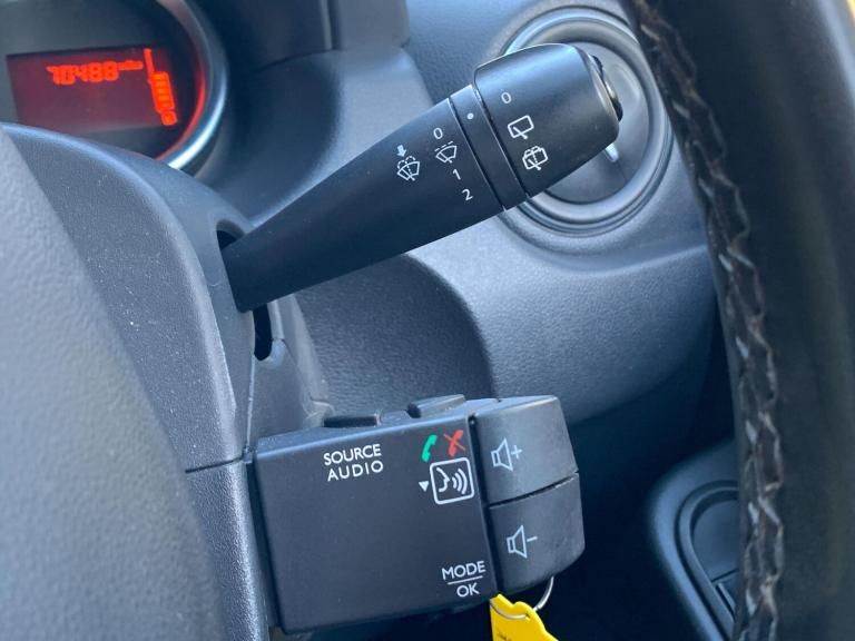 2018 Dacia Duster 1.2 TCe Prestige Euro 6 (s/s) 5dr HATCHBACK Petrol Manual